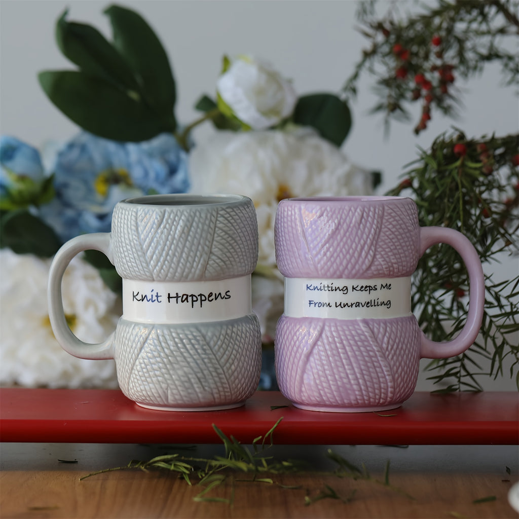 Keramiktasse im Strickdesign