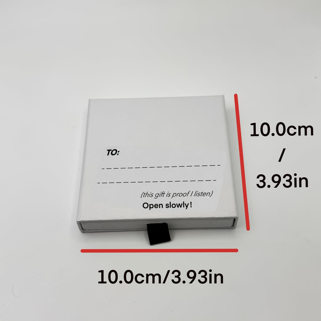 Scherz-Geschenkbox – „This Box Contains Nothing“